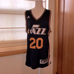 Gordon Hayward Official Utah Jazz Basketball NBA Jersey #20, Size S
